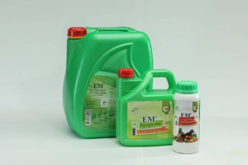 محصولات اورجینال کود زیستی ای ام®، گالن ۲۰ لیتری و چهار لیتری سبز و یک لیتری
